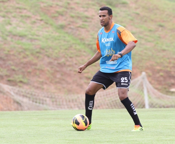 Serginho mira nova vitória do Tigre