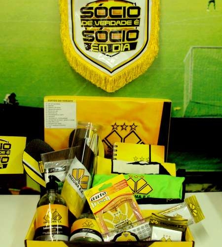 Sócia ganha kit oficial do Tigre