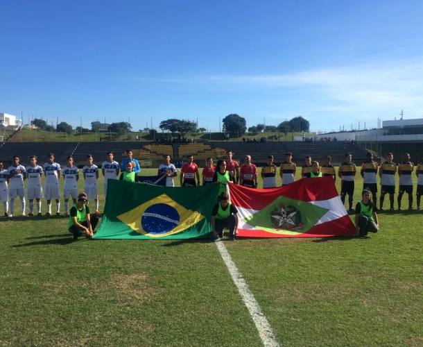 Sub-15 e Sub-17 enfrentam o Brusque no Catarinense