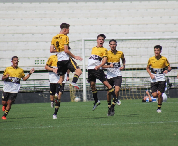 Sub-15 vence na ida da final do Catarinense 