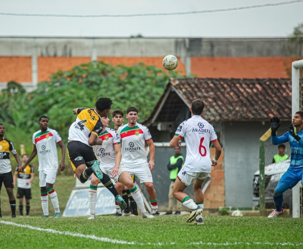 SUB-20 É DERROTADO EM BRUSQUE