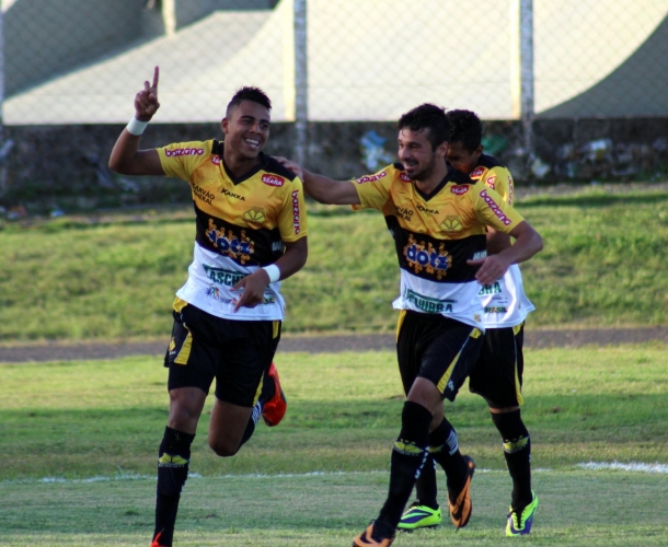 Sub-20 vence a terceira seguida no Catarinense