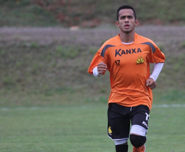 Sueliton crê em grupo focado