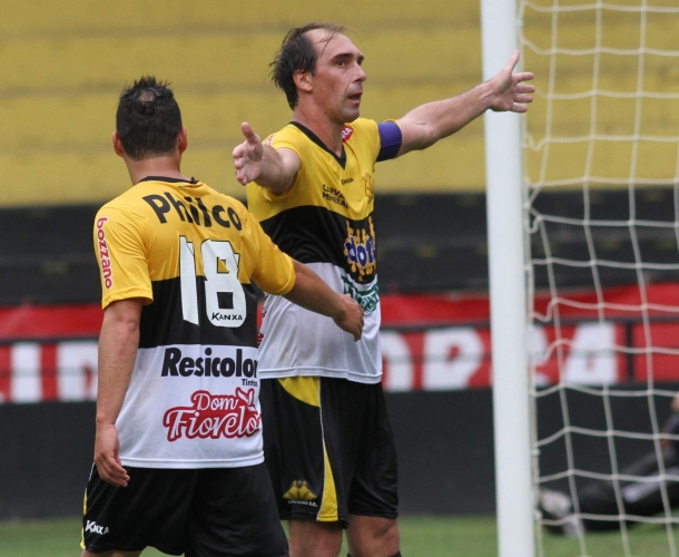 Tigre derrota o Brusque e mantém invencibilidade