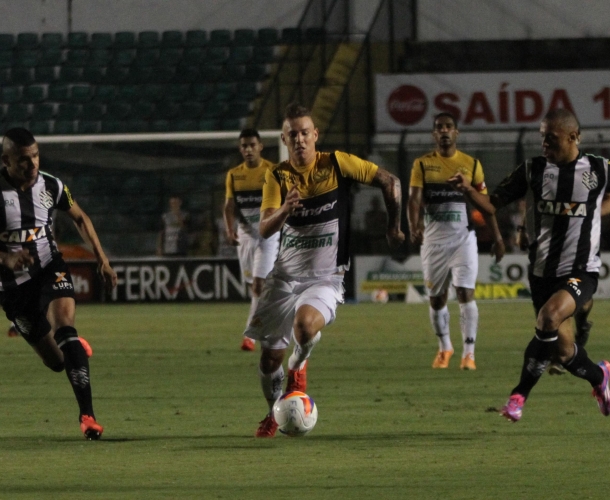 Tigre empata com o Figueirense na capital