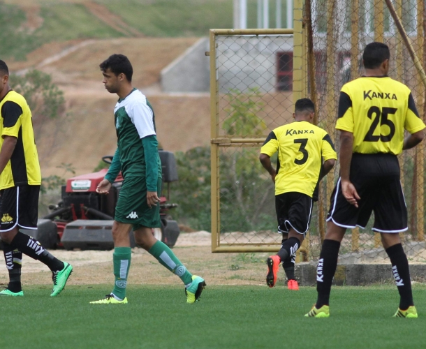 Tigre escalado para jogo com Atlético