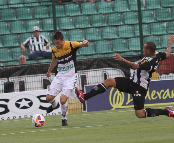 Tigre perde para o Figueirense na capital