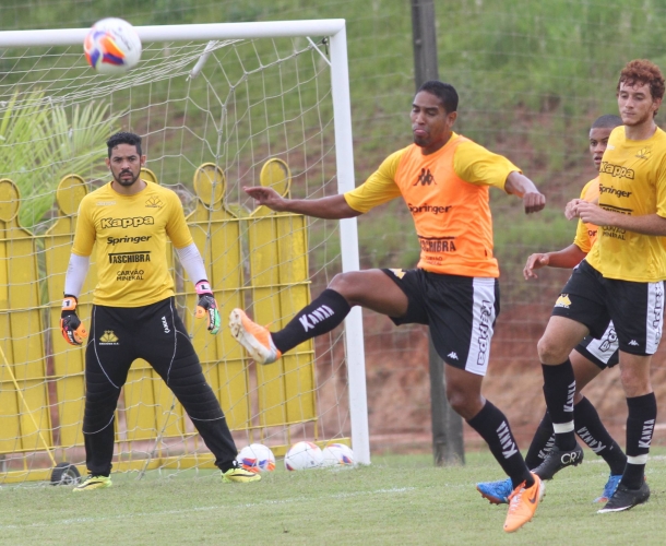 Tigre realiza atividade técnica antes de viagem