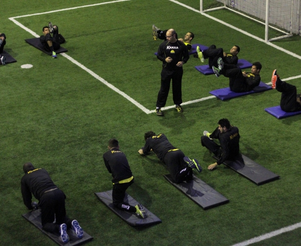 Tigre realiza treino de core
