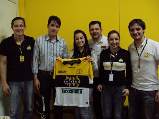 Tigre recebe visita do gerente executivo da RBS