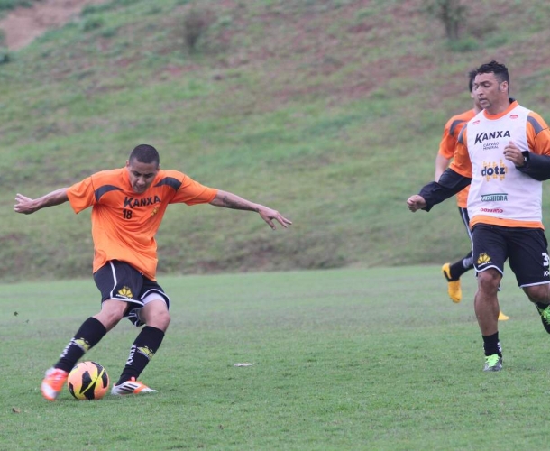 Tigre se reapresenta com treinos