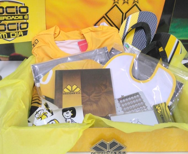 Tigre sorteia kit de brindes aos sócios