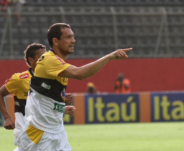 Tigre vence o Vitória e mantém série invicta