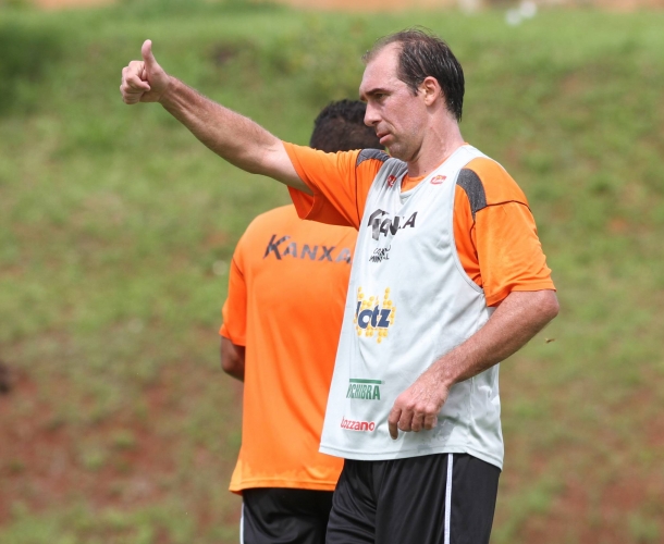 Trabalho tático no Tigre