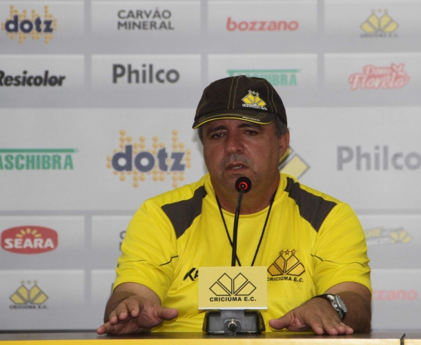 Vadão aprova período de descanso