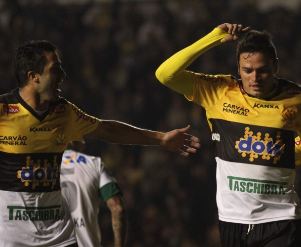 Vibrante, Tigre bate o Coritiba