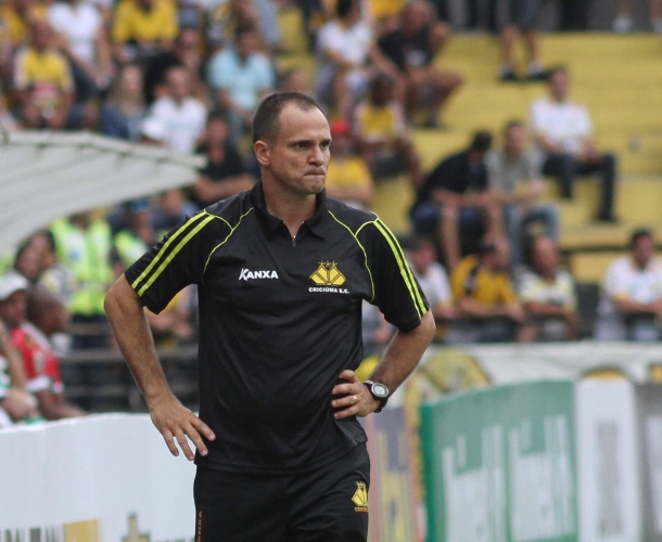 Wagner Lopes credita vitória aos jogadores