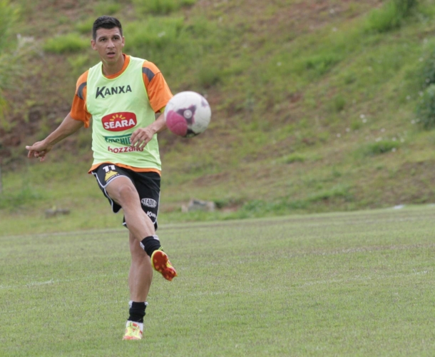 Zagueiro retorna de empréstimo