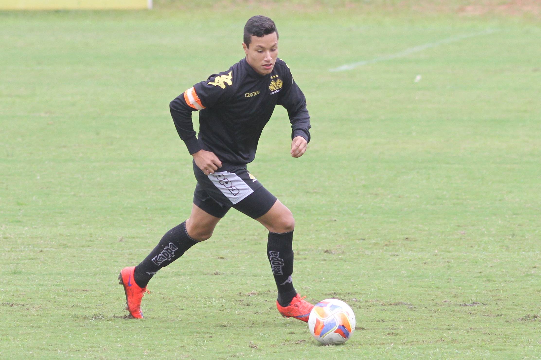 Criciúma recebe o Botafogo