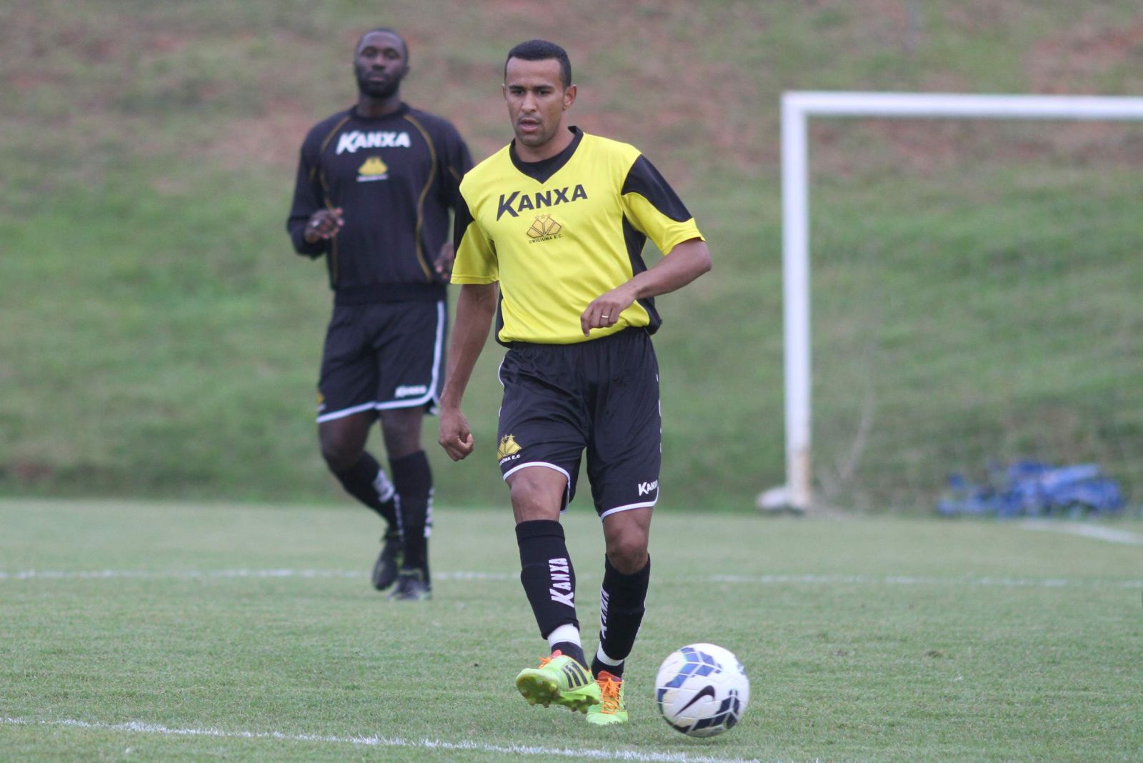 Confiante, Serginho comemora mais uma vitória